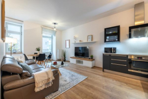 Peaceful & Cozy Living in Vyšehrad with a Balcony